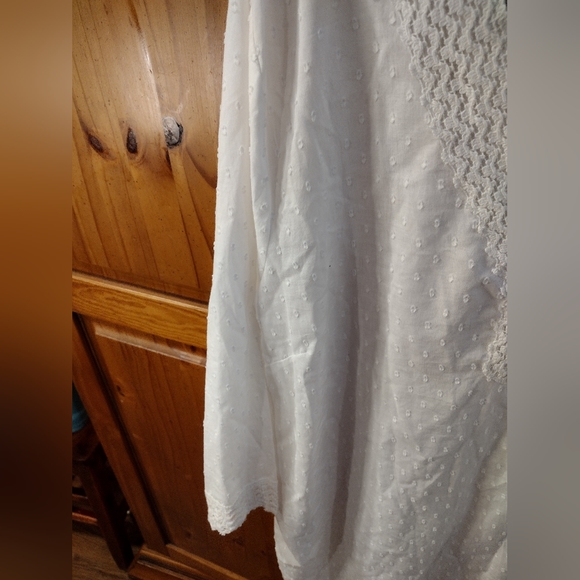 Beaches & Boho white long sleeve beach cover up, size 3X. - Picture 8 of 9